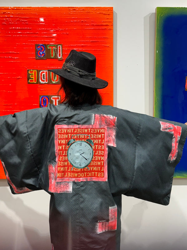 "Invest Wisely" - Kimono Zulu Artist Collaboration - Angela Fabbri